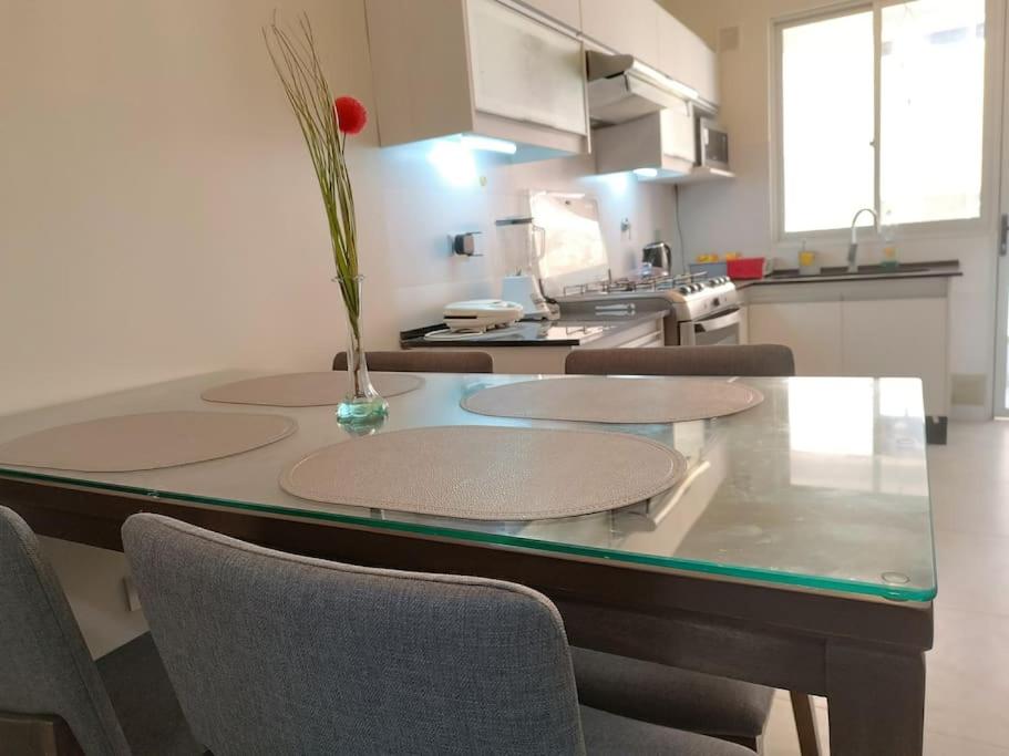 Apartamento cómodo y completo cala cala