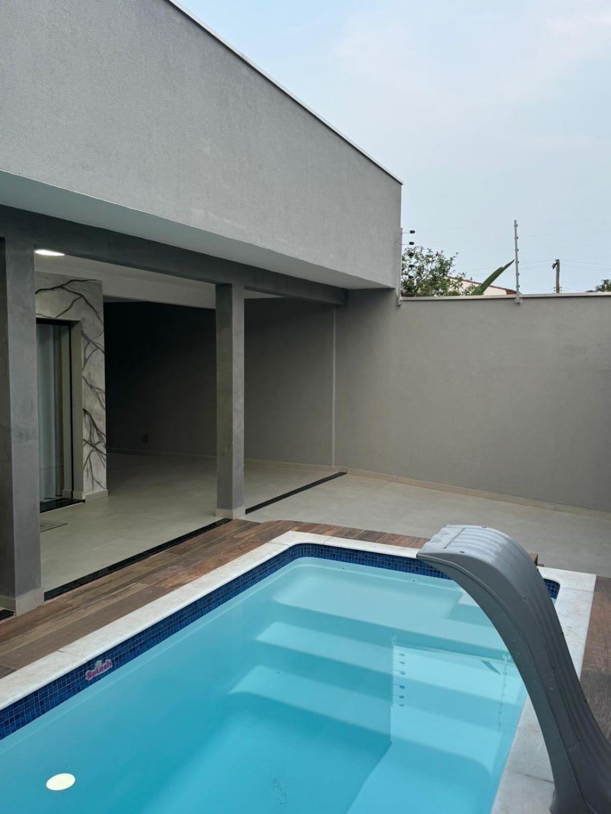 Casa Perequê-açu
