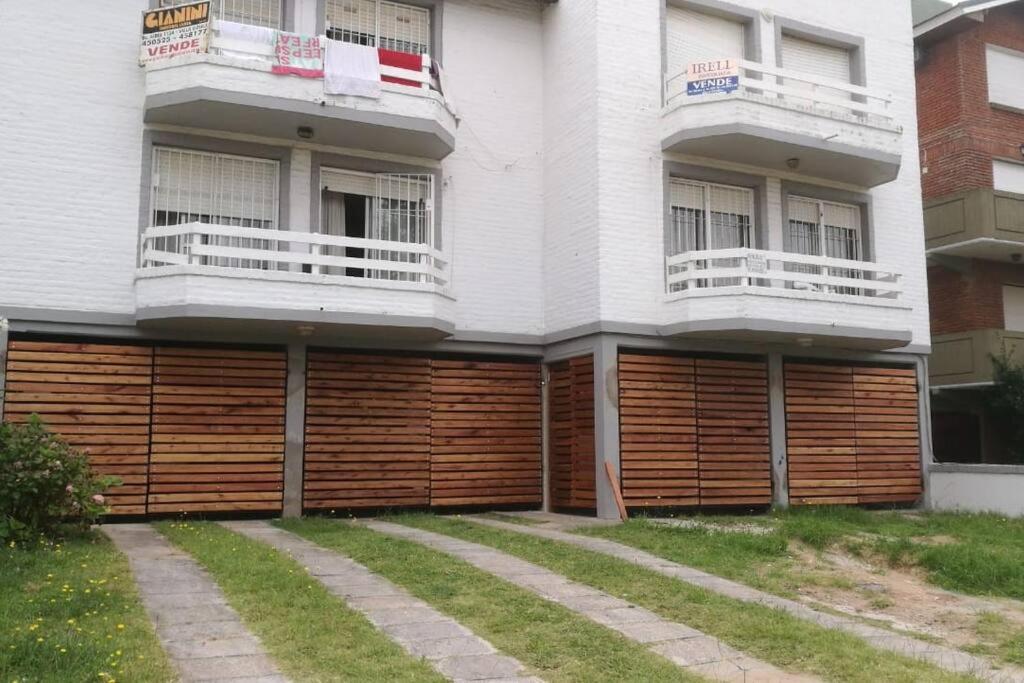 Departamento Villa Gesell para 7 personas 3 dormitorios 4 ambientes
