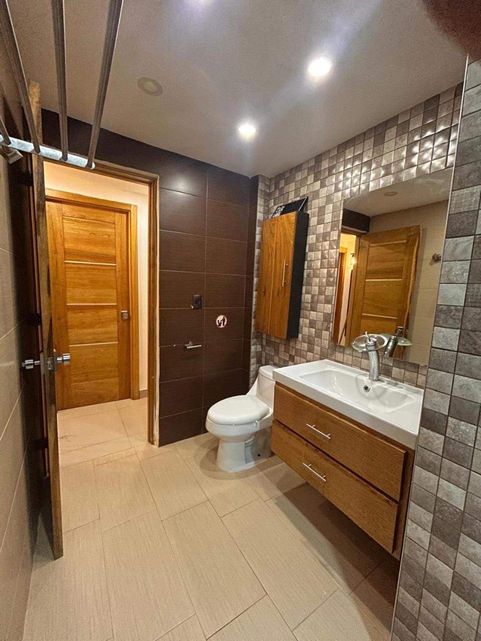 CENTRICO 2Hab con Terraza y Picuzzi totalmente Privados
