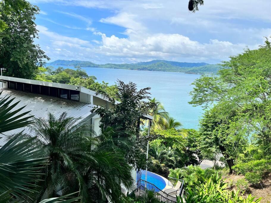 Beachfront villa - Casa Colibri