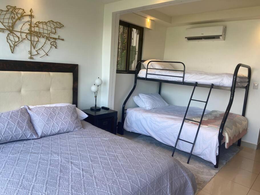 Beachfront villa - Casa Colibri
