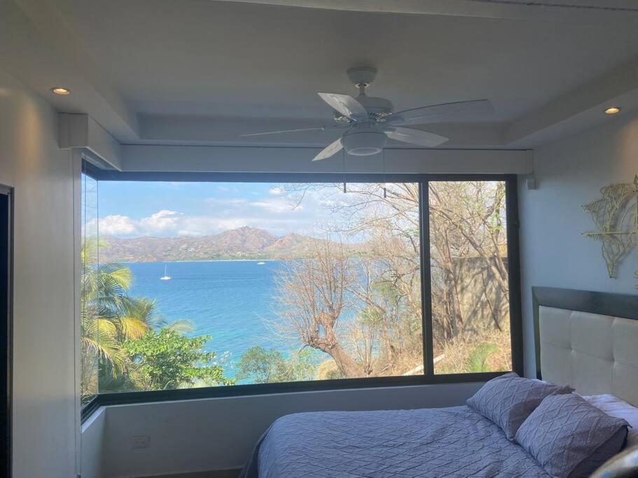 Beachfront villa - Casa Colibri