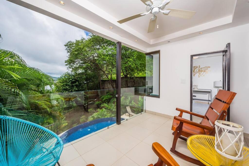 Beachfront villa - Casa Colibri