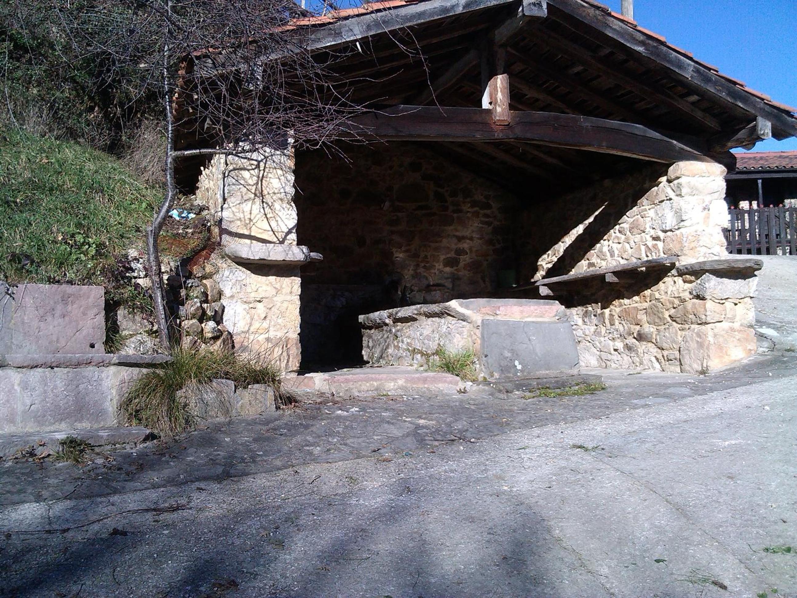 Photo 12