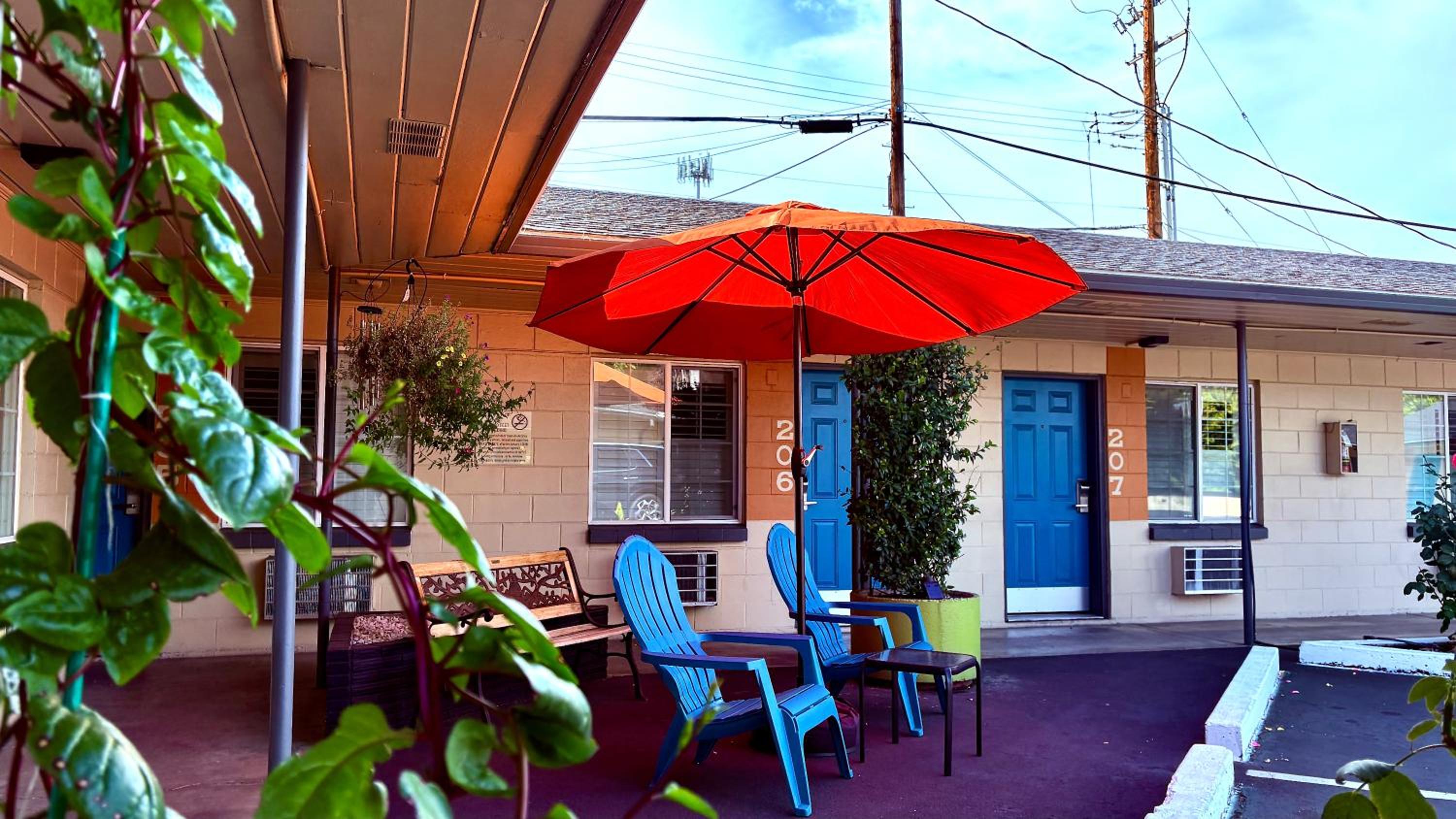 Medford Vacations - City Center Motel - Property Image 18