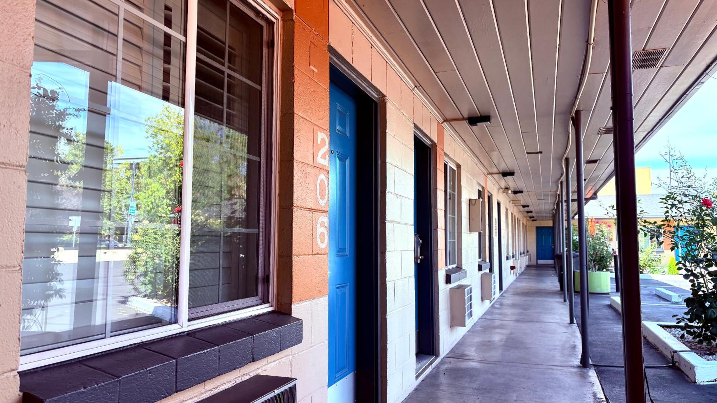 Medford Vacations - City Center Motel - Property Image 26