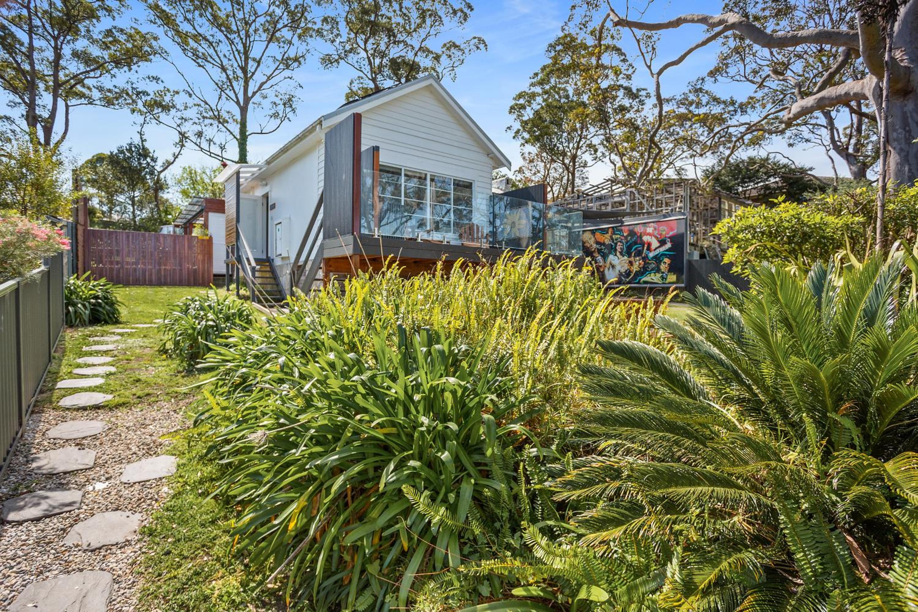 Romantic Ocean View Studio at Stanwell Tops