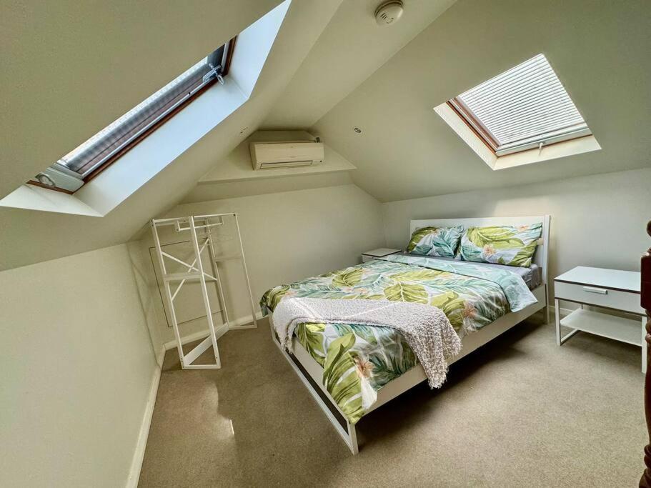 House 3 bedrooms 2 baths 2 parkings in Mosman