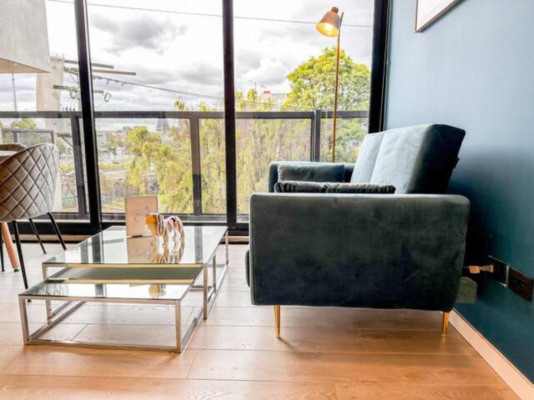 Skyline Suites - Elegant Living with Coworking & Scenic Views
