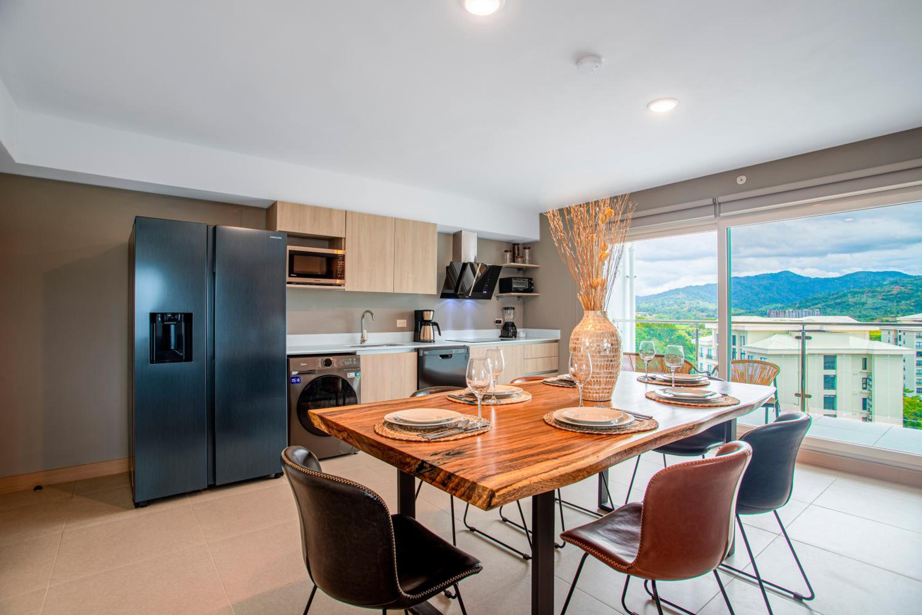 CASAGO 1603B, BRAND NEW RENTAL Experience Jaco from a Unique Modern Condo!