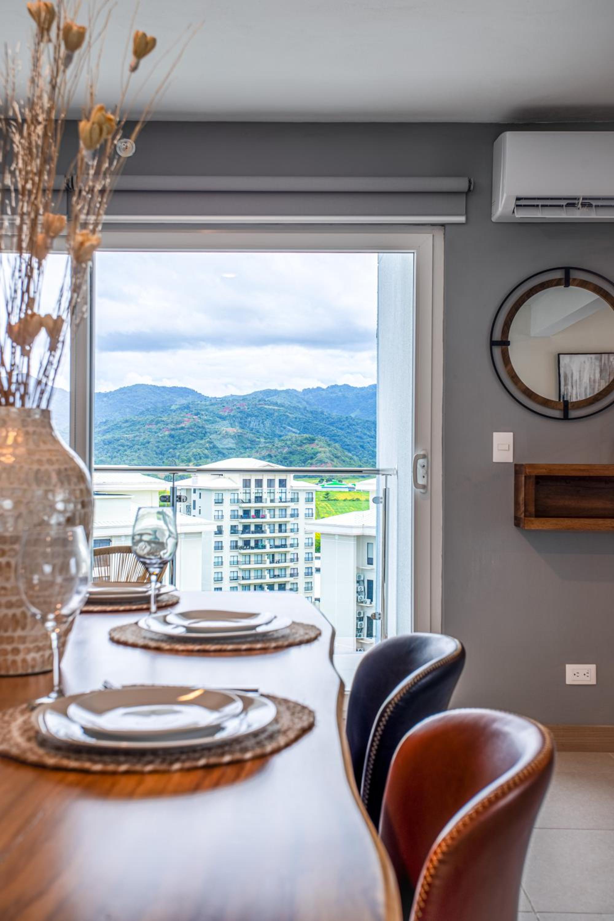 CASAGO 1603B, BRAND NEW RENTAL Experience Jaco from a Unique Modern Condo!