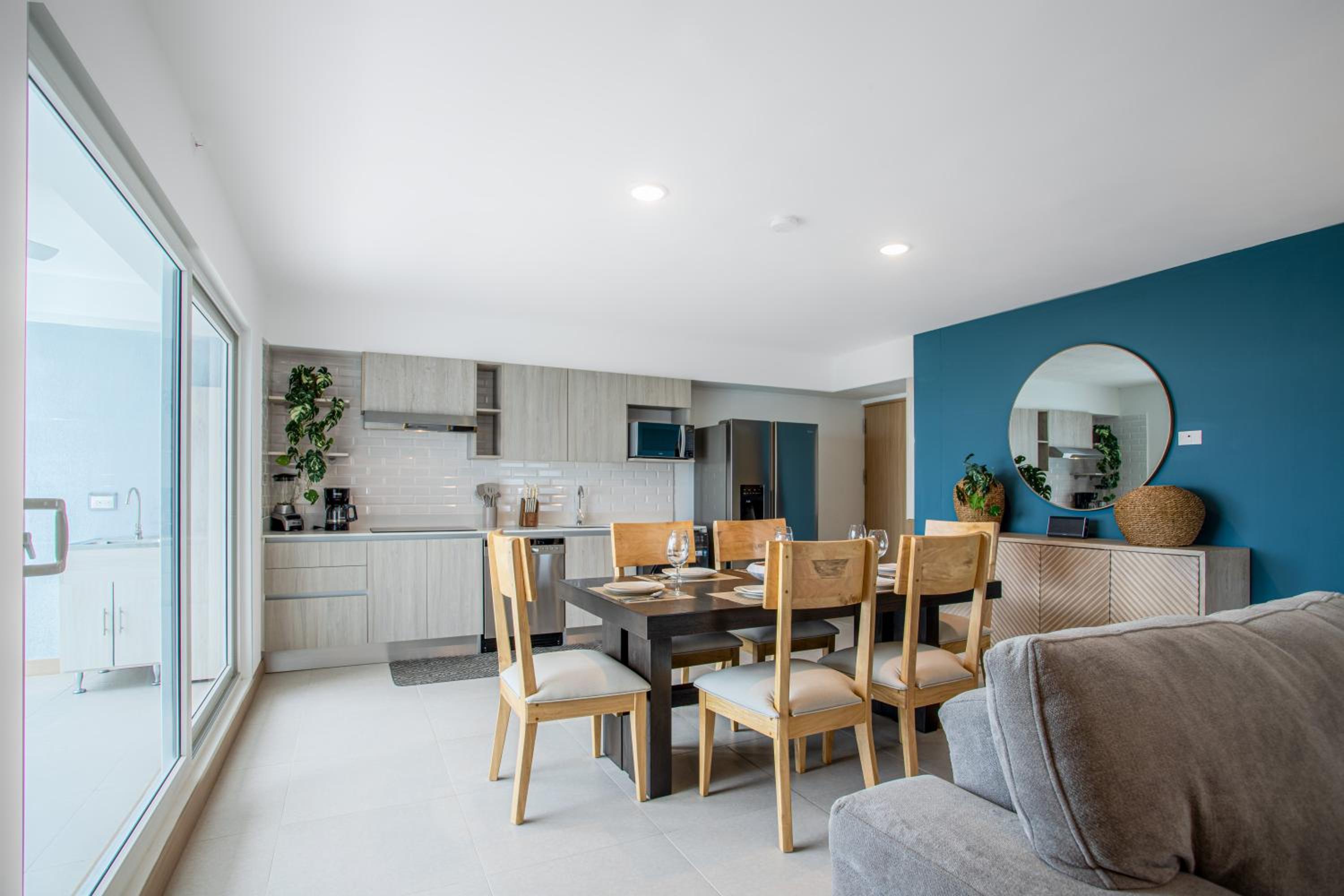 CASAGO 1102B, BRAND NEW RENTAL with Spectacular Ocean Views