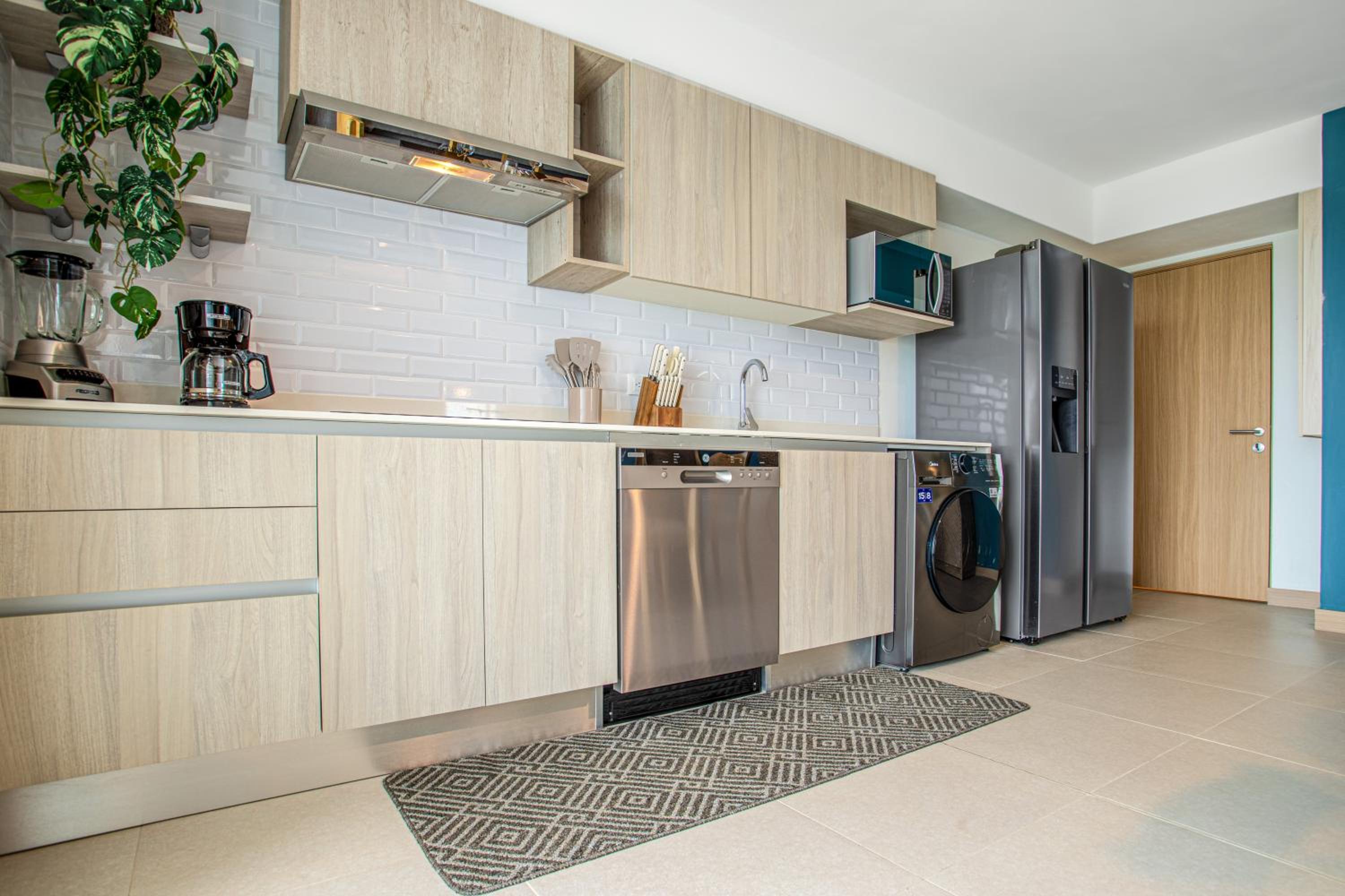 CASAGO 1102B, BRAND NEW RENTAL with Spectacular Ocean Views