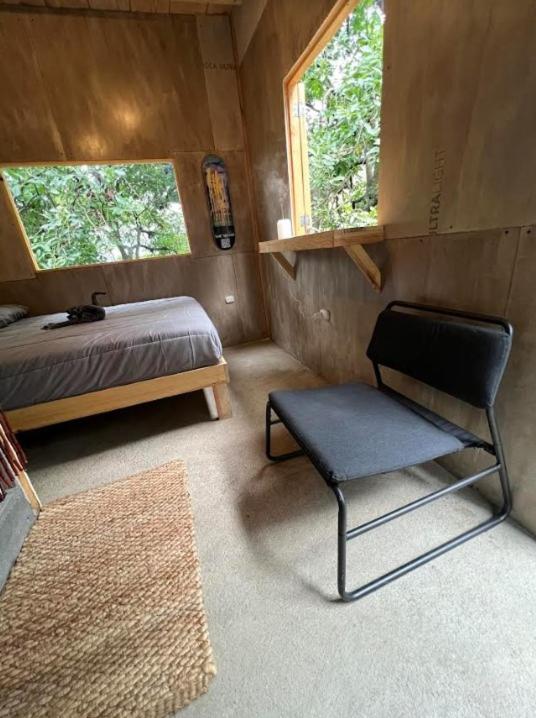 EB5 Escape-Contemporary Stay, San Marcos La Laguna, Skateboard view 2