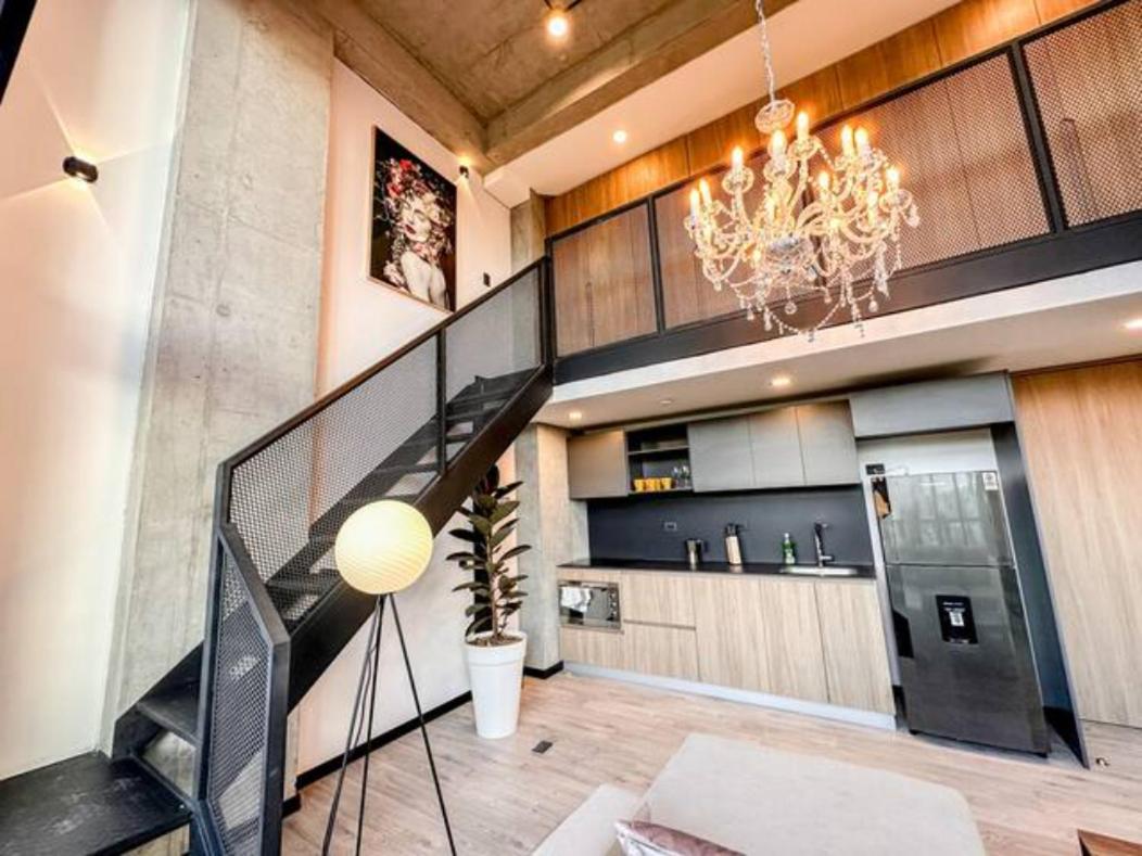 Skyline Suites - Elegant Living with Coworking & Scenic Views