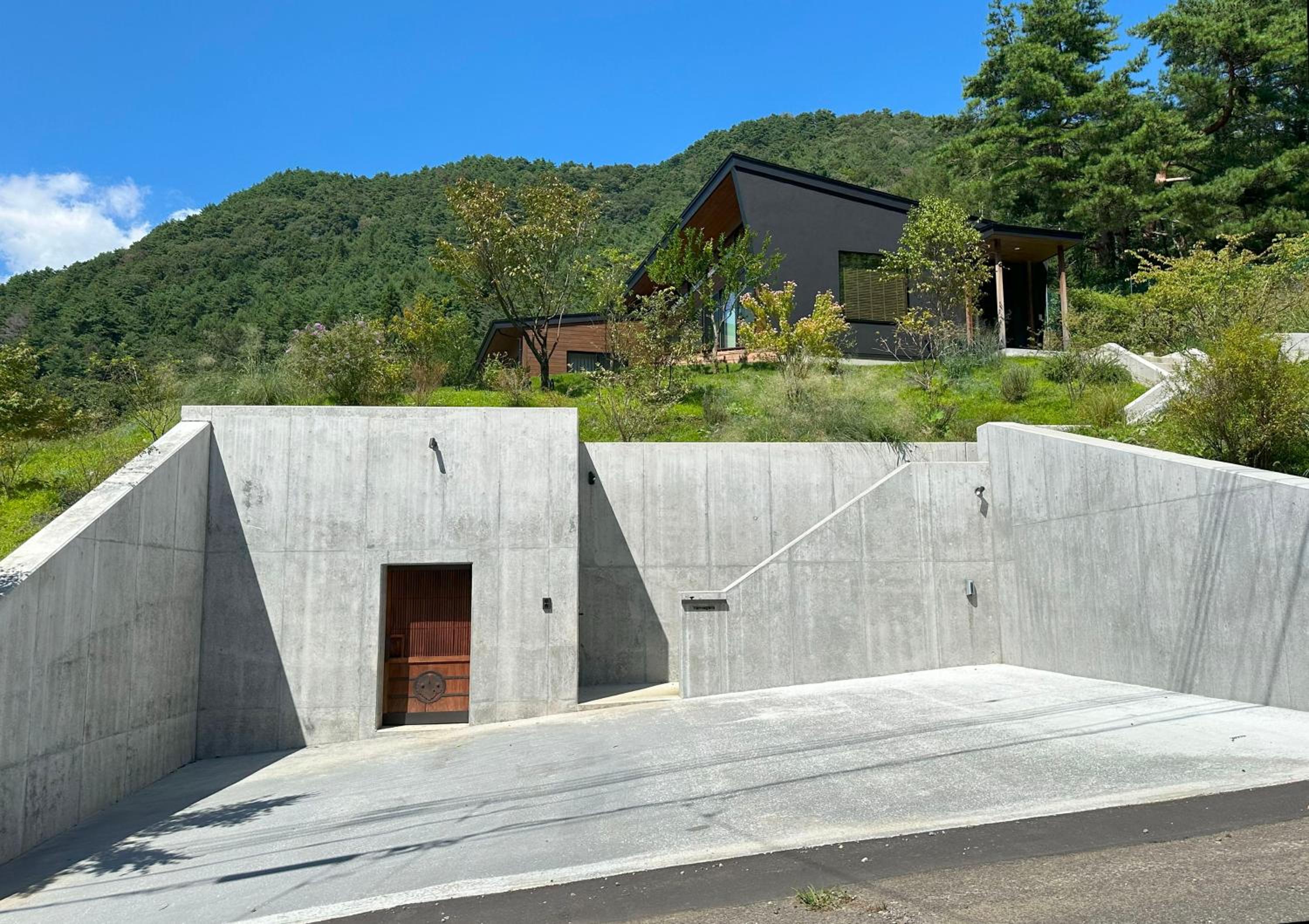 Villa Yamagara with lake view view 5