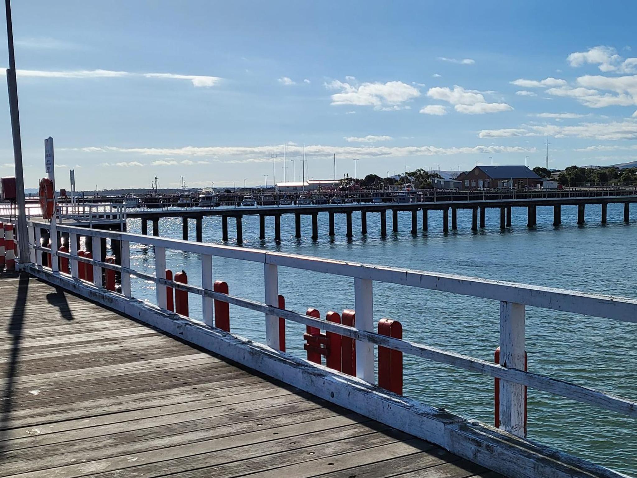 Prom Port Holiday Cottages-Wilsons Prom,Port Welshpool,Port Anthony, Barry Beach - Fishing