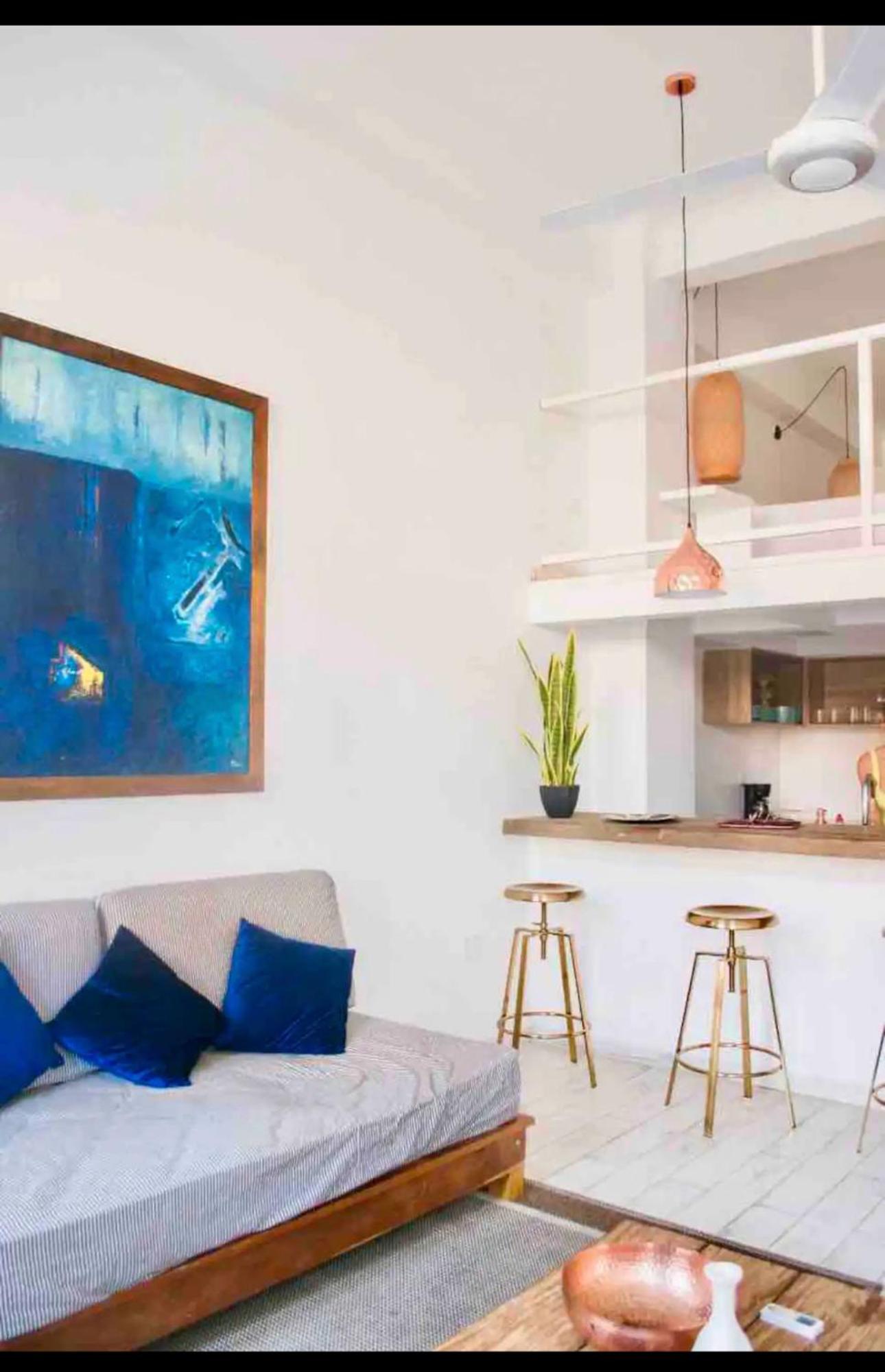 beautiful duplex in old town with balcony