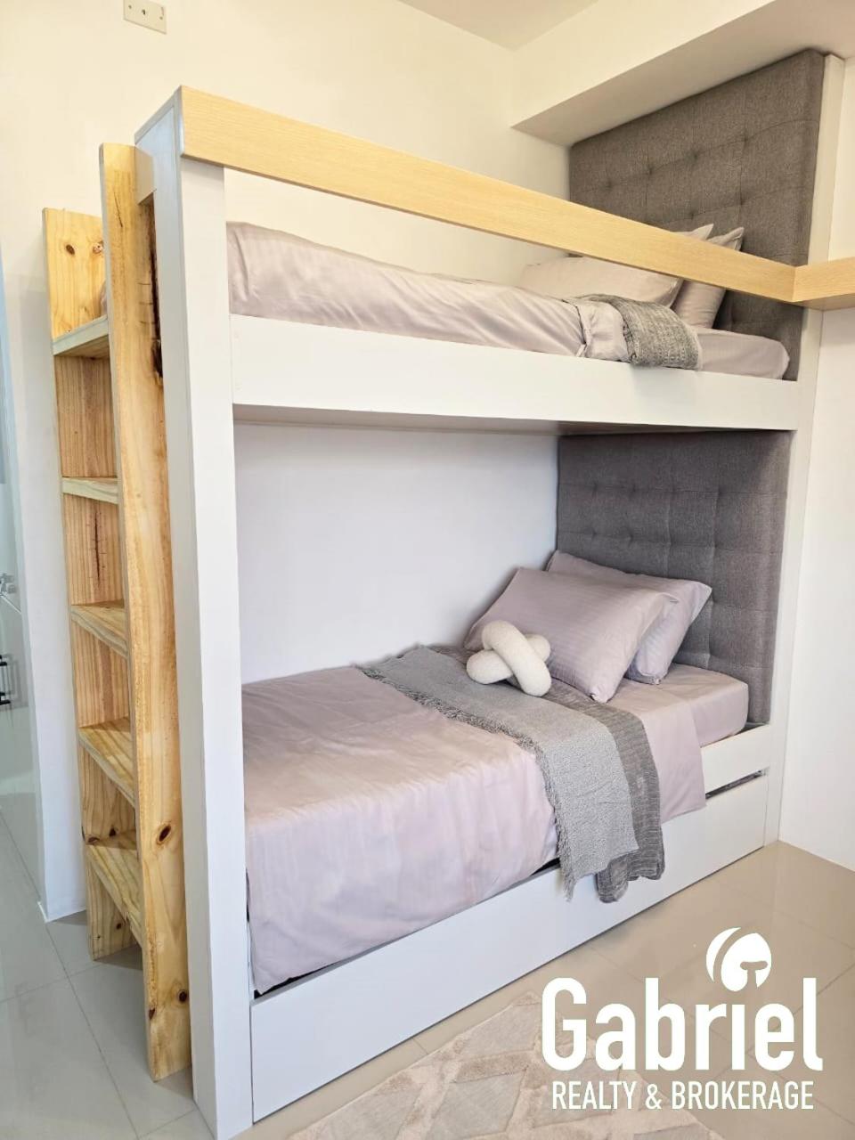Cozy & Stylish Studio Unit in the Heart of Cebu