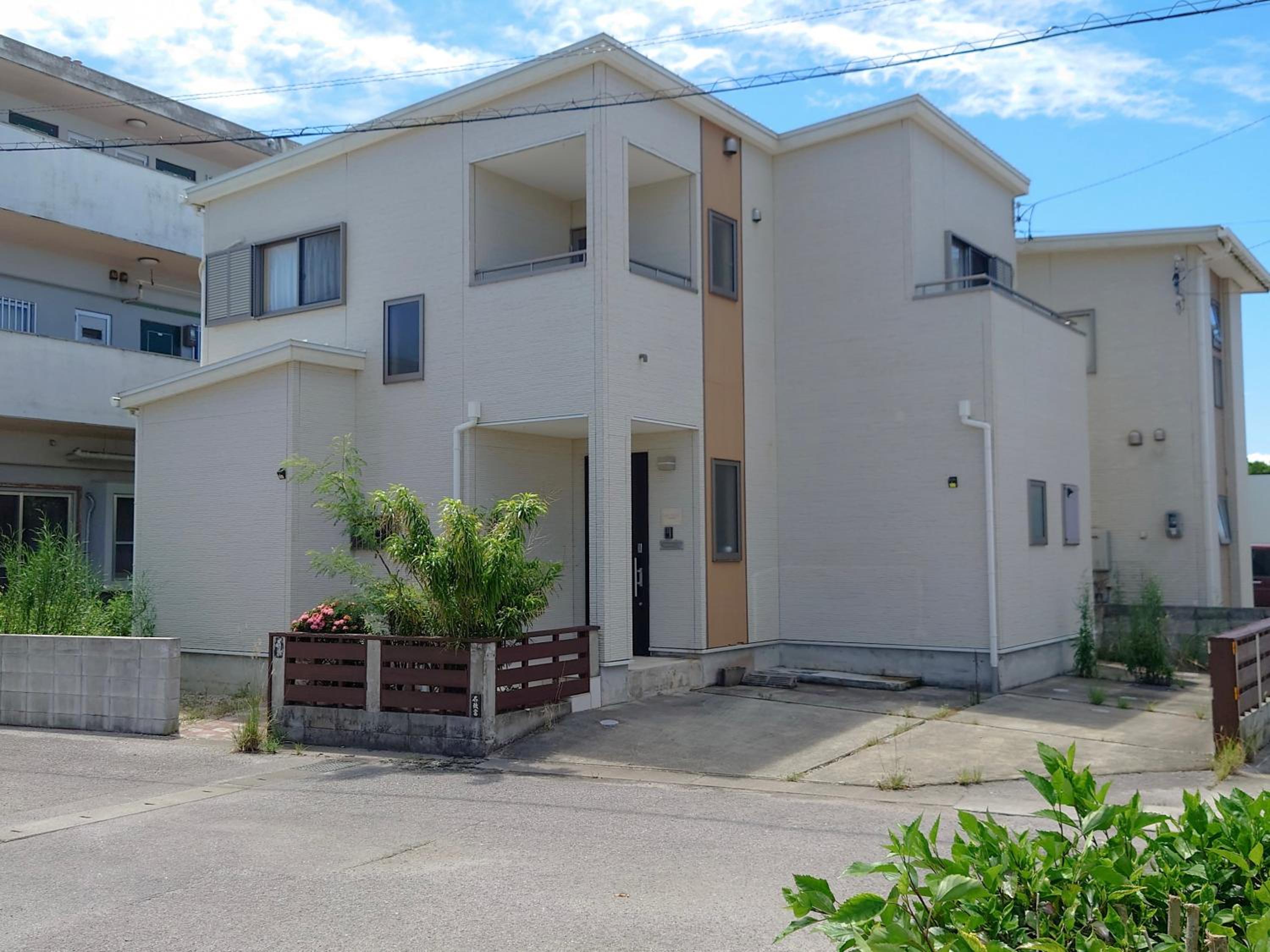 Sunzhotels ishigaki
