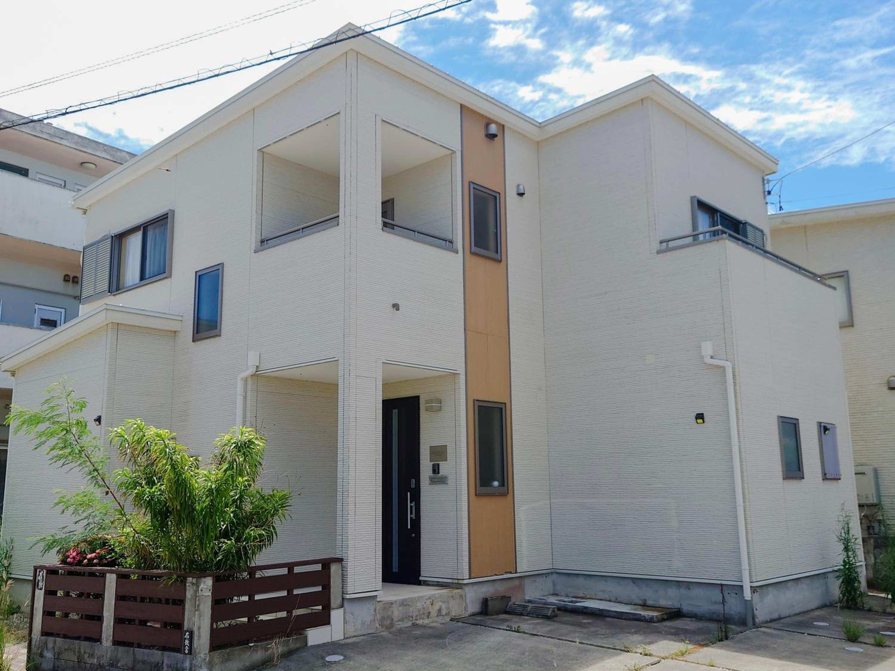 Sunzhotels ishigaki