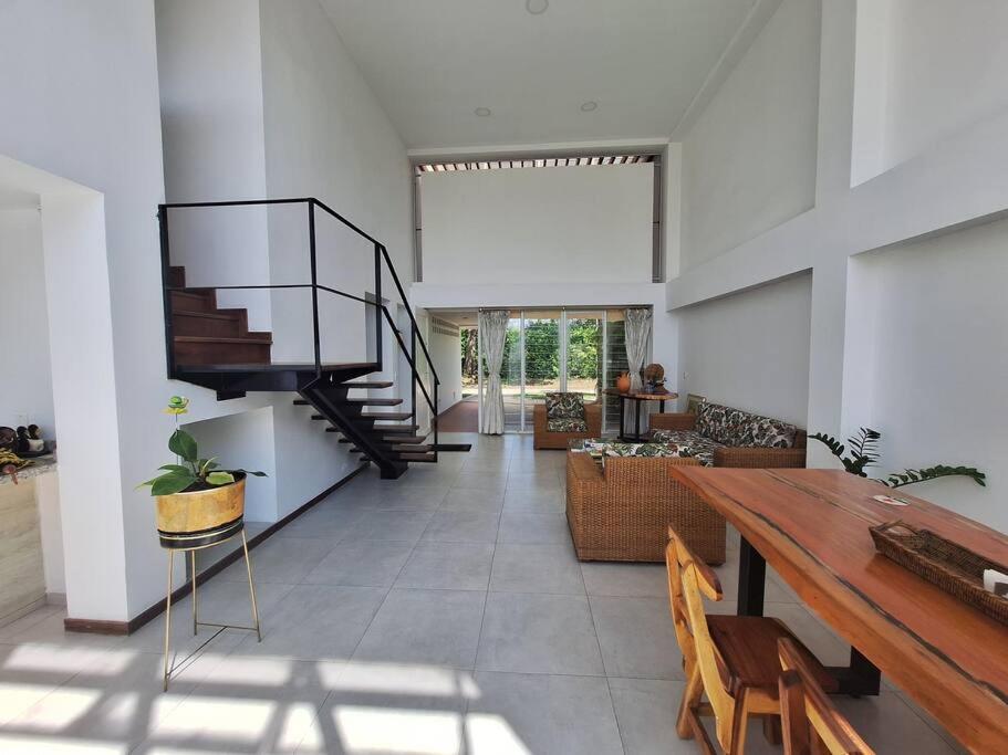 Casa en la Mansión Ginebra WIFI