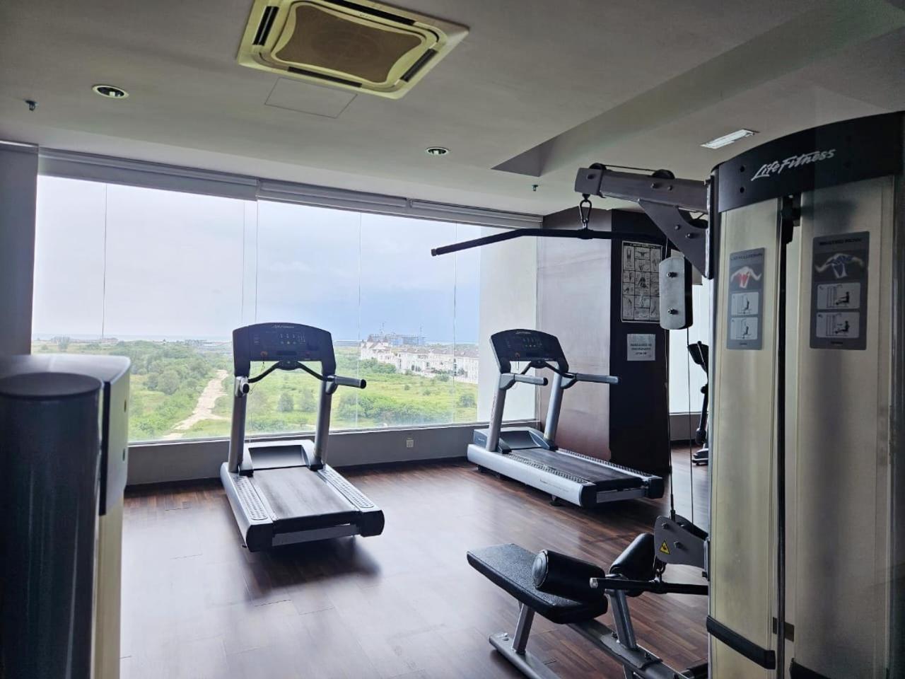 Penthouse Atlantis Melaka 12 pax