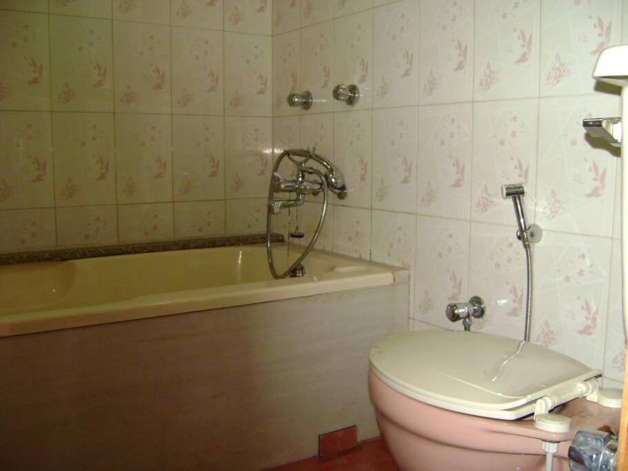 Saudades Beach Bungalow - Spacious, Perfect Location