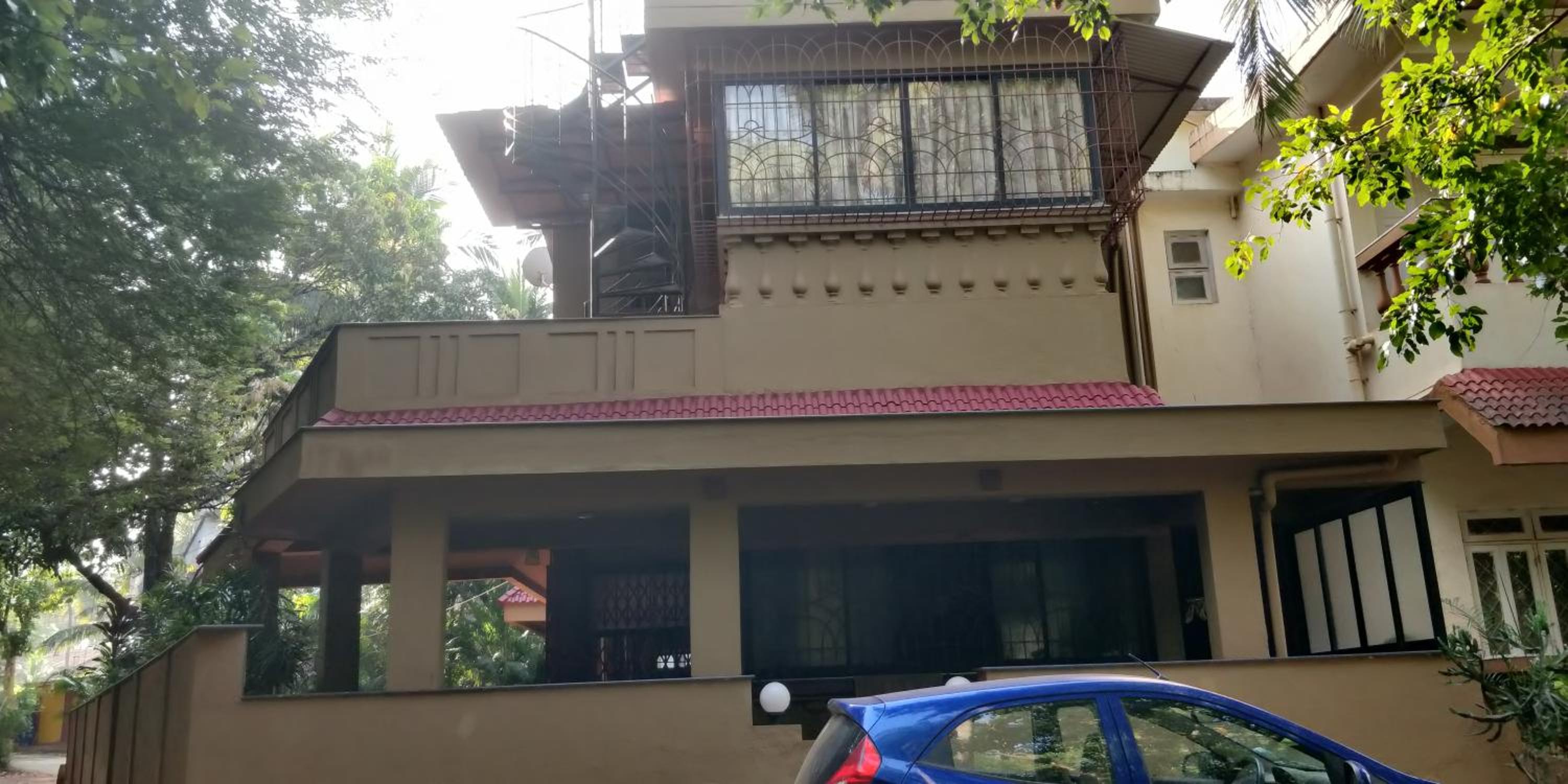 Saudades Beach Bungalow - Spacious, Perfect Location