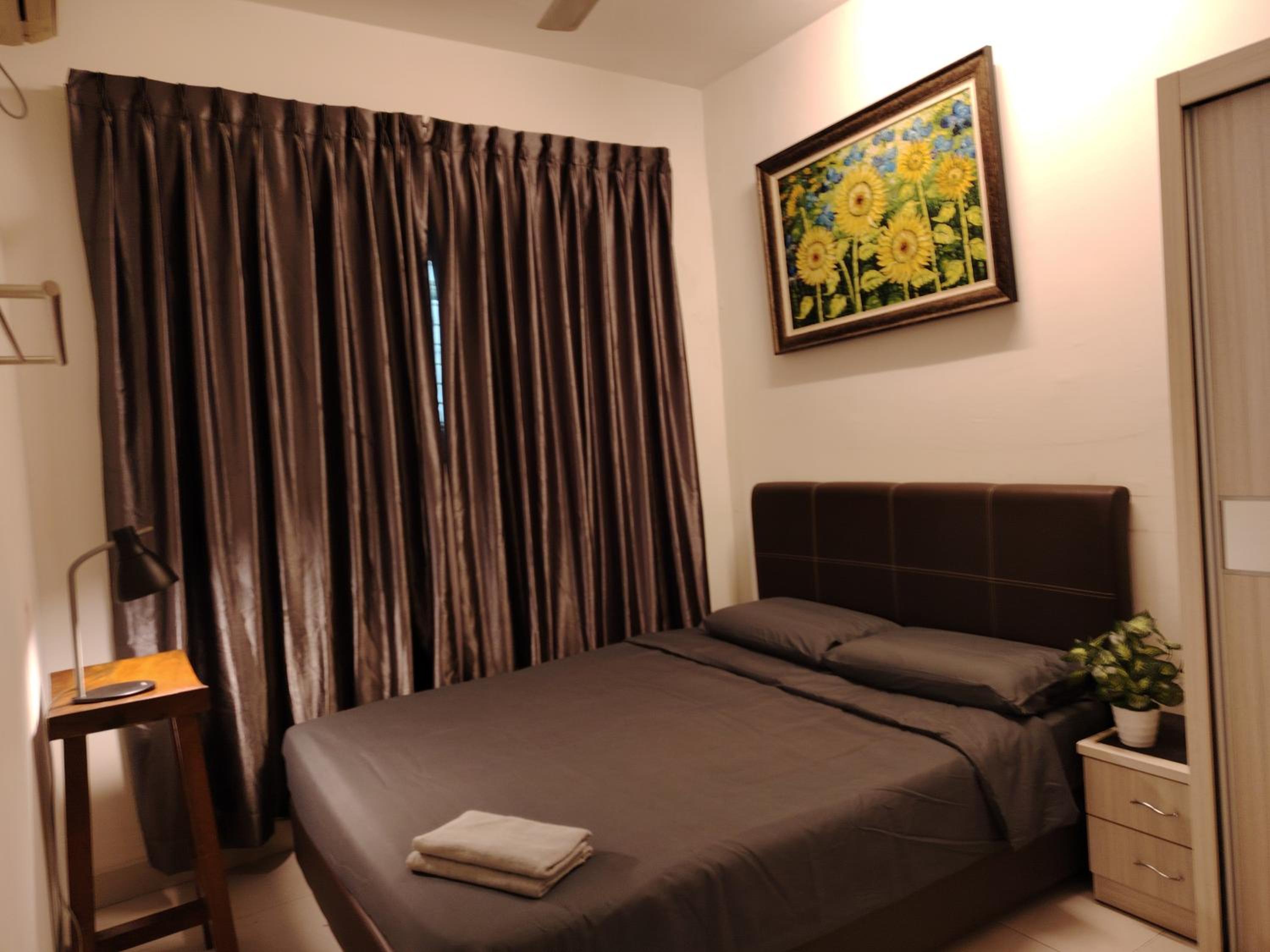 MGM-Tebrau City Walk within 5 min to AEON Mall, Ikea & Toppen