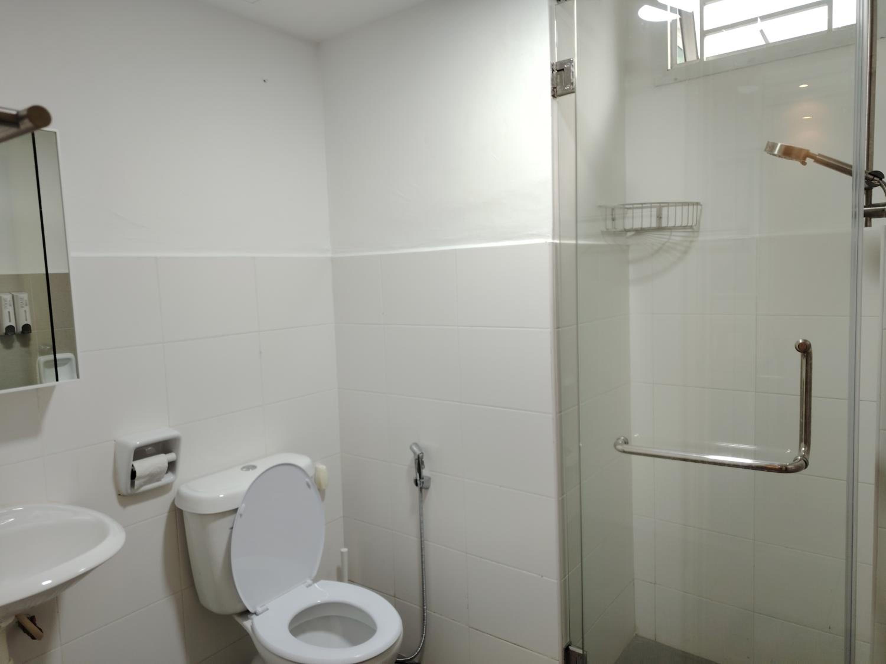 MGM-Tebrau City Walk within 5 min to AEON Mall, Ikea & Toppen
