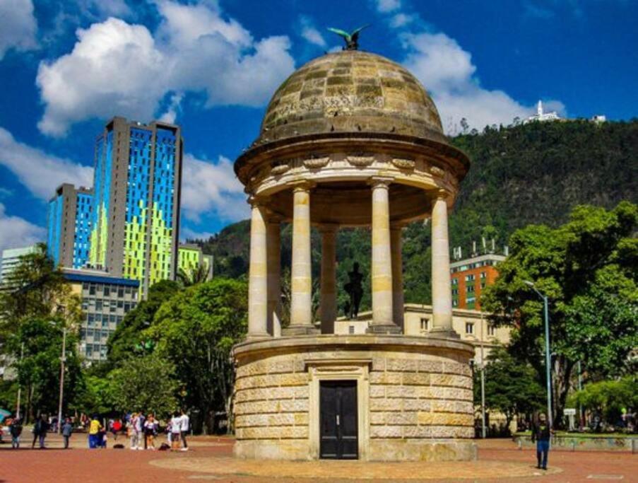 Hermoso y acogedor apto piso 32 para estrenar