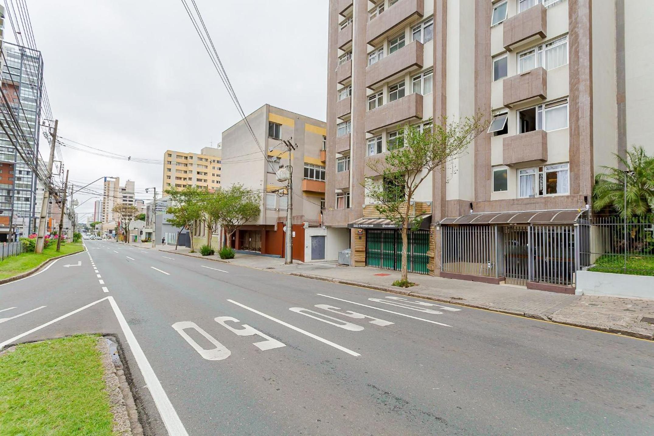Edifício Napoli | Ótima Localização | FAE e Shopping Curitiba | Gonzaga Stays