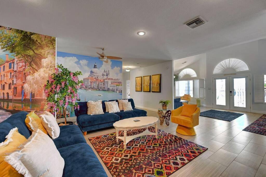lounge