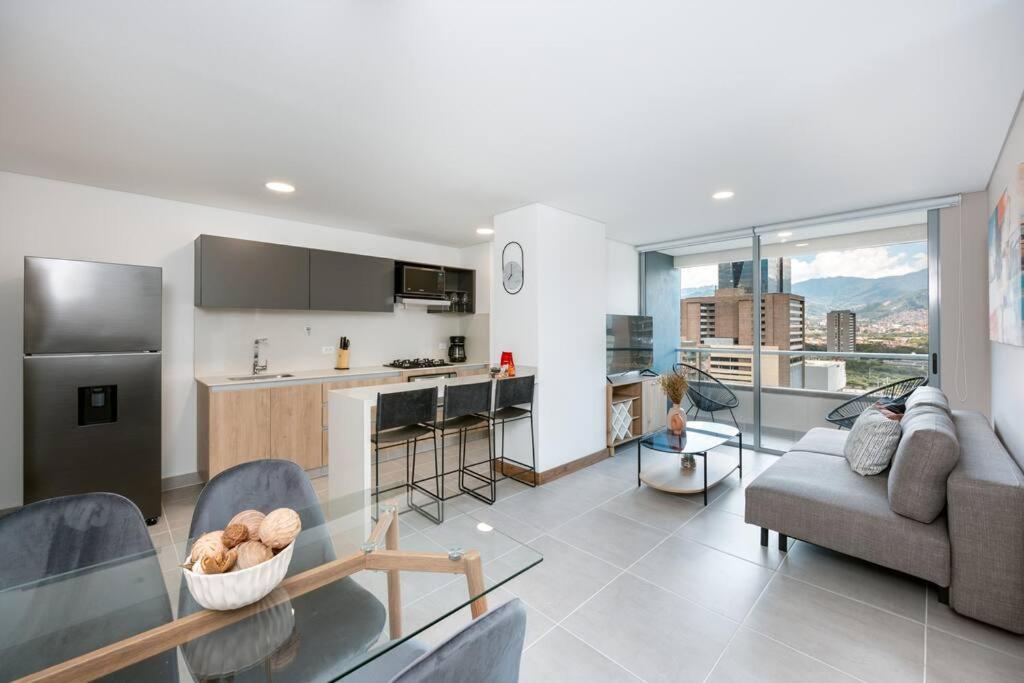 Amazing Apartment Panoramic View Perfect location
