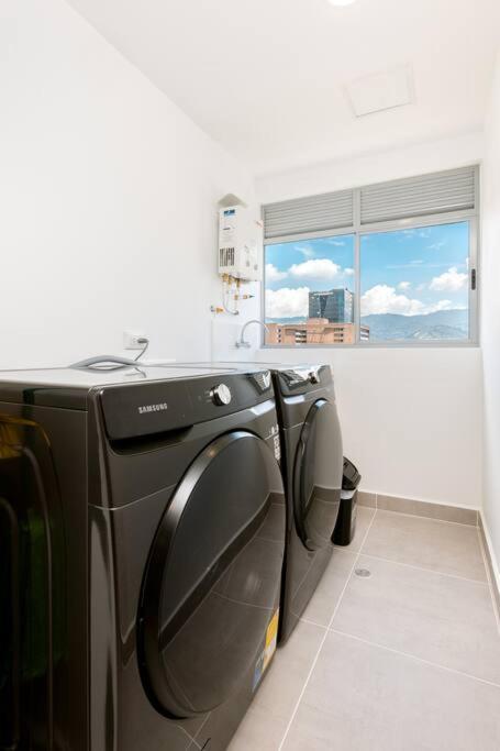 Amazing Apartment Panoramic View Perfect location
