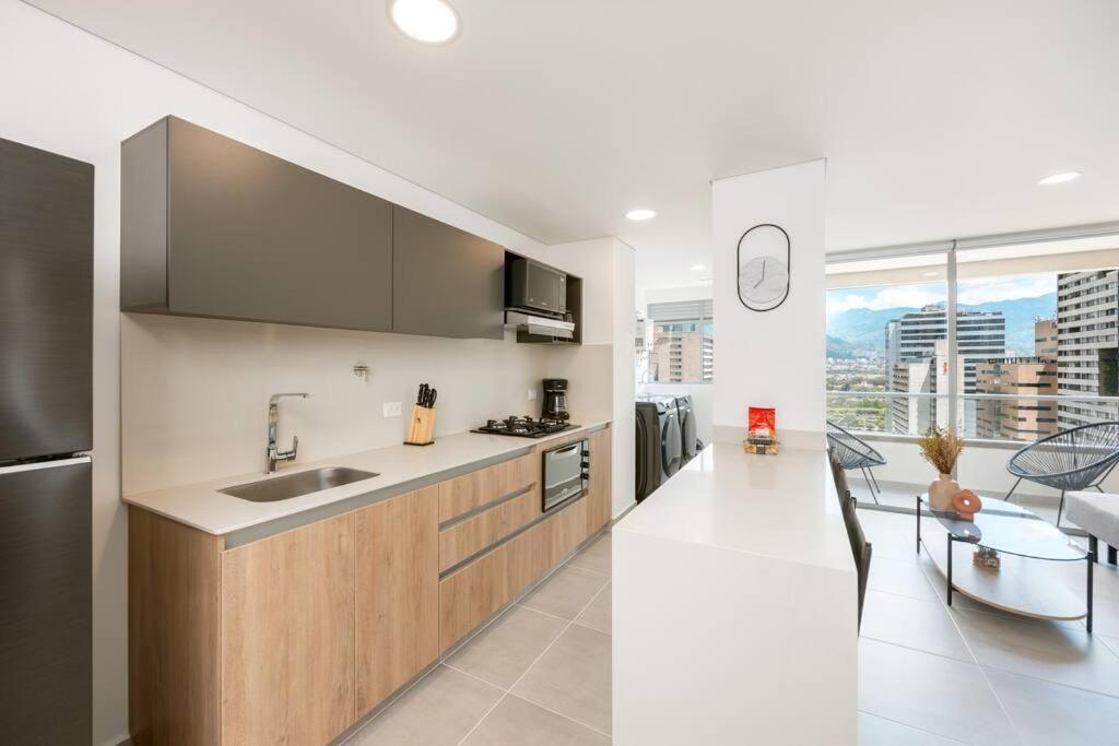 Amazing Apartment Panoramic View Perfect location