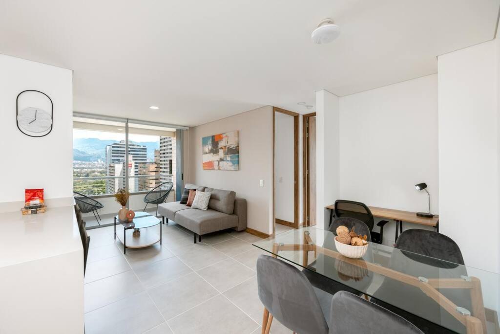 Amazing Apartment Panoramic View Perfect location