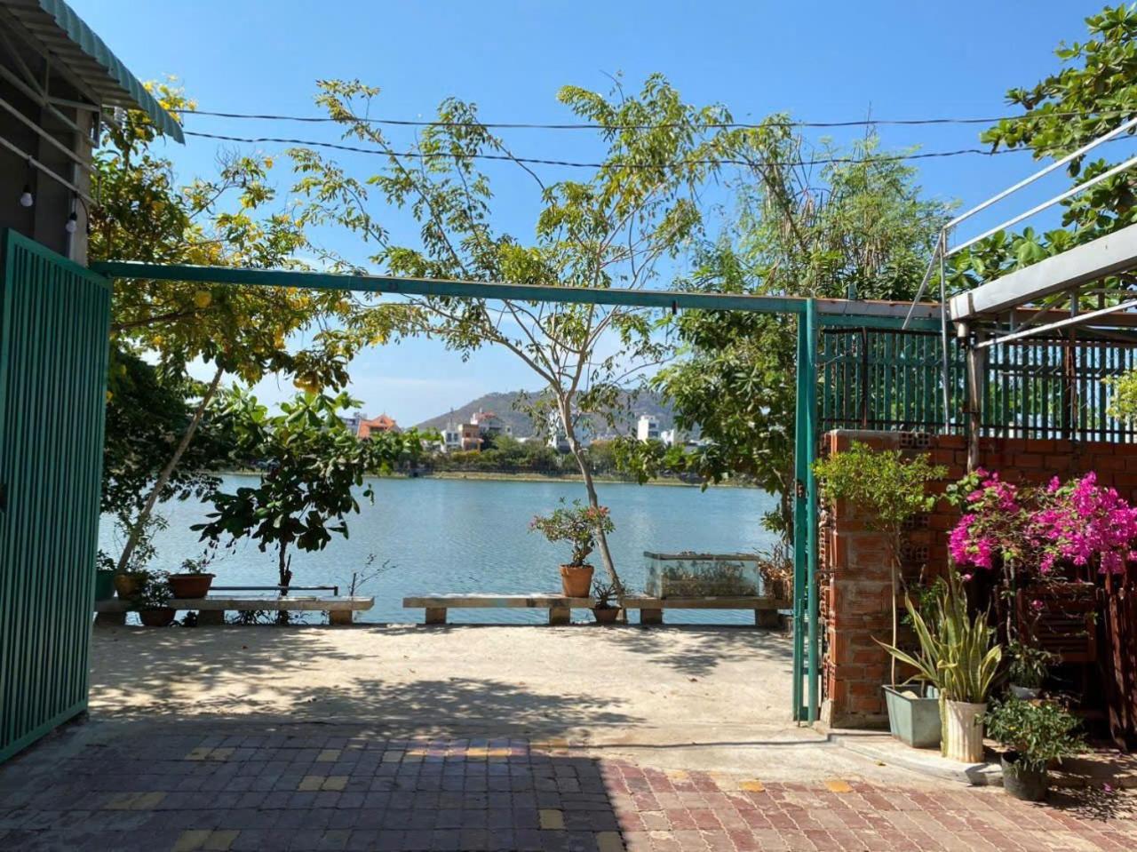 Home Anna Nguyễn view 2