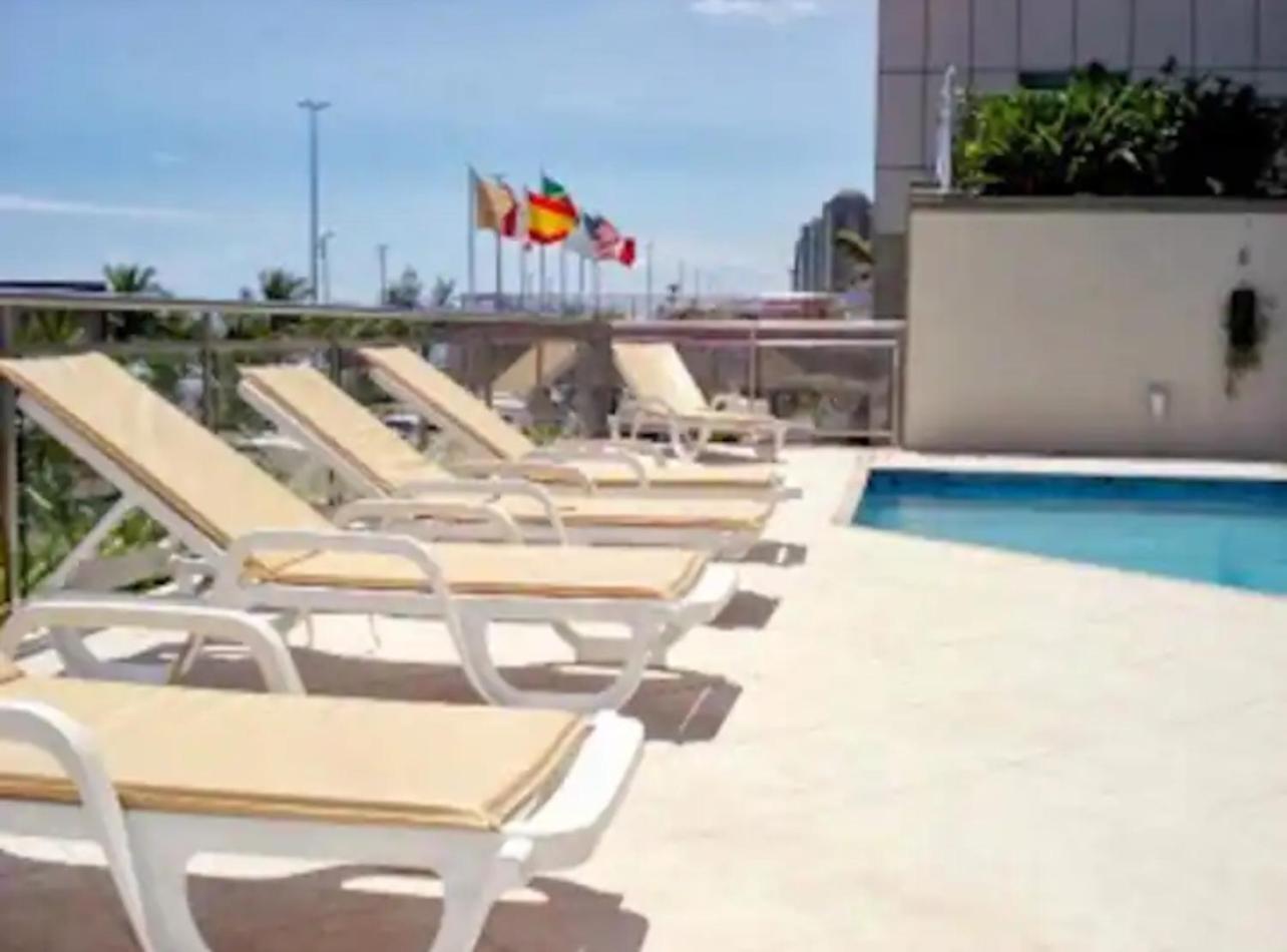 Apart Hotel Barra da Tijuca em frente à praia