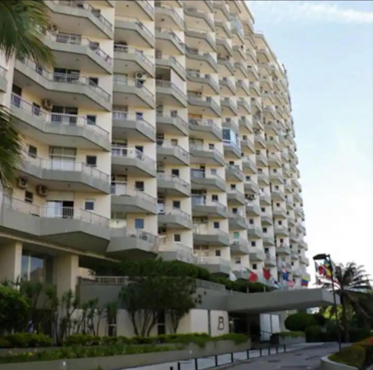 Apart Hotel Barra da Tijuca em frente à praia