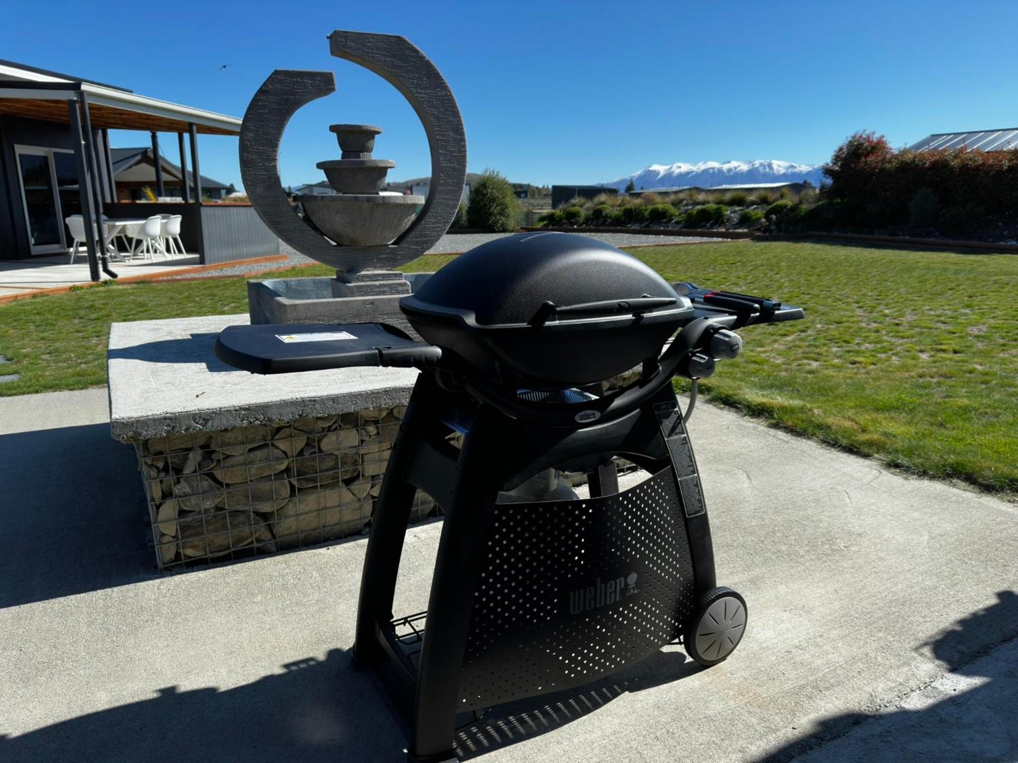 LH Twizel Fountain Retreat view 3
