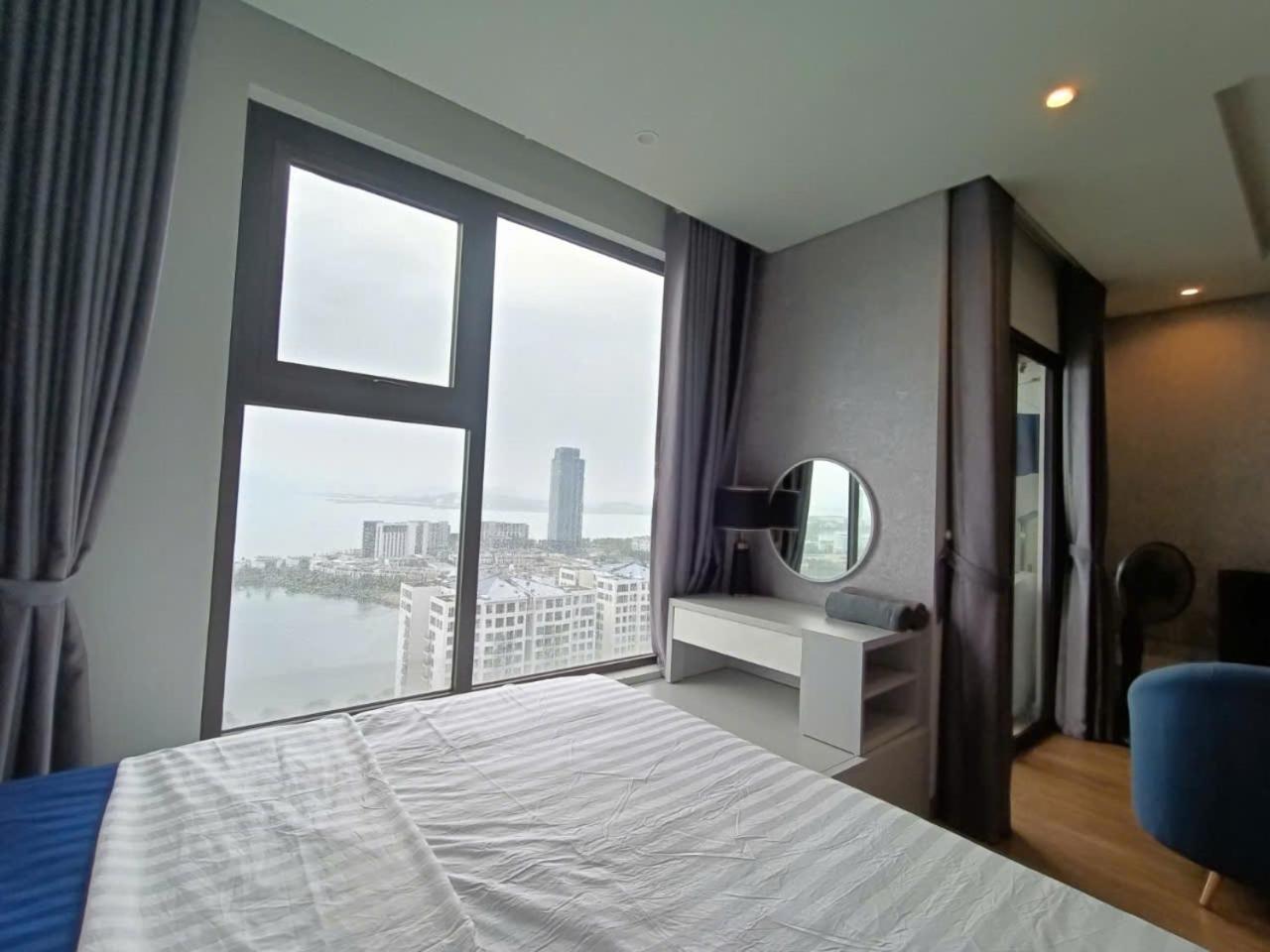 Thủy Hạ Long Homestay view 3