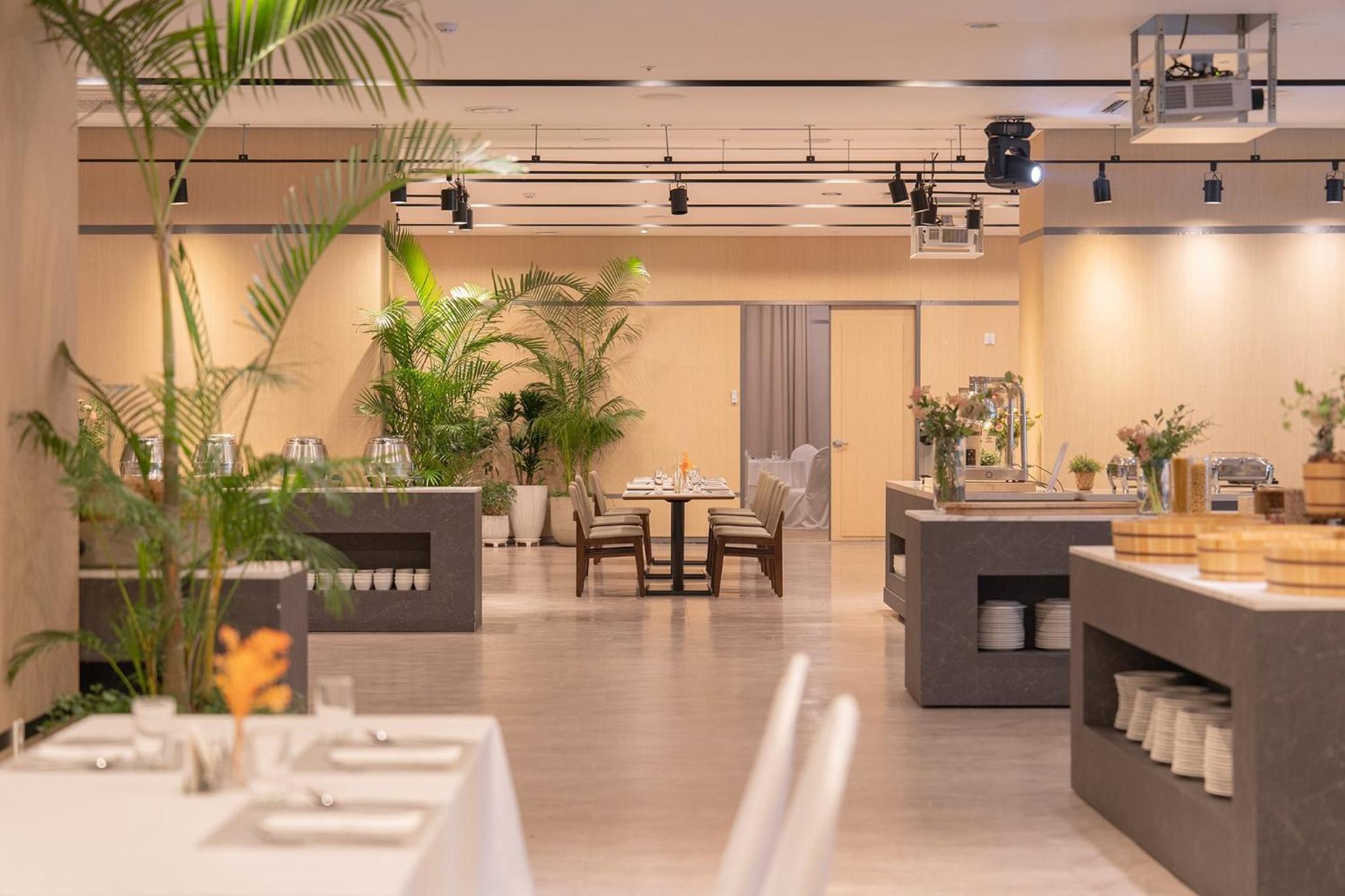 Ramada by Wyndham Yongin 11