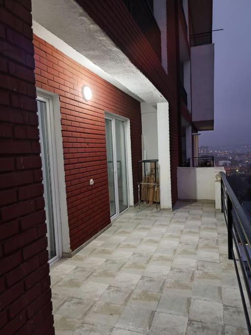 Home-Dighomi