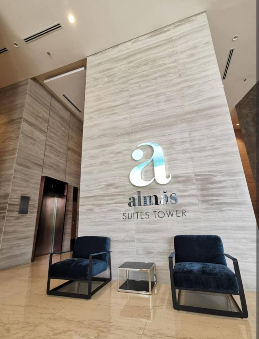 Almas Suites Cozy 4Pax Netflix By STAY