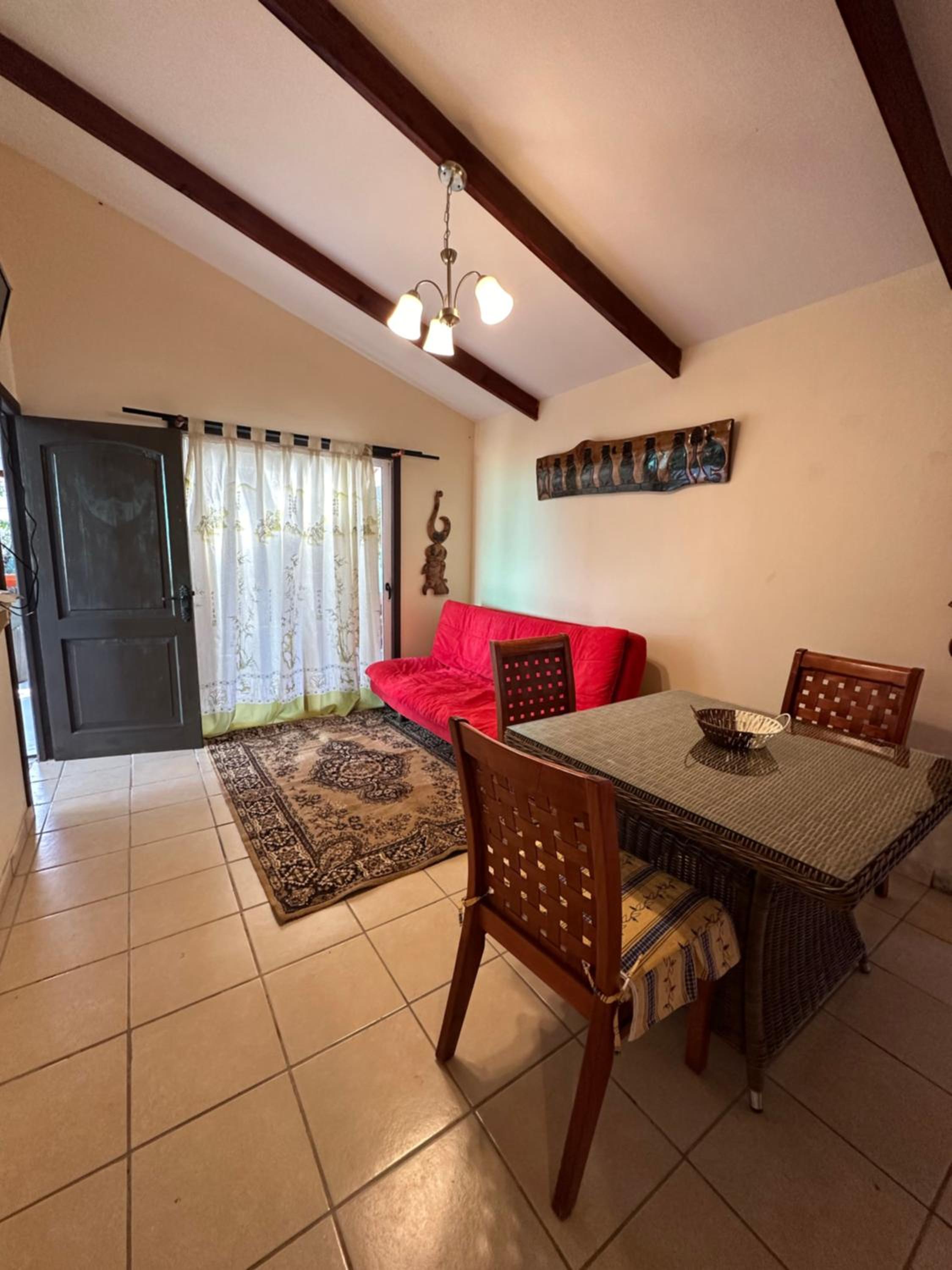 Hare Henua B&B