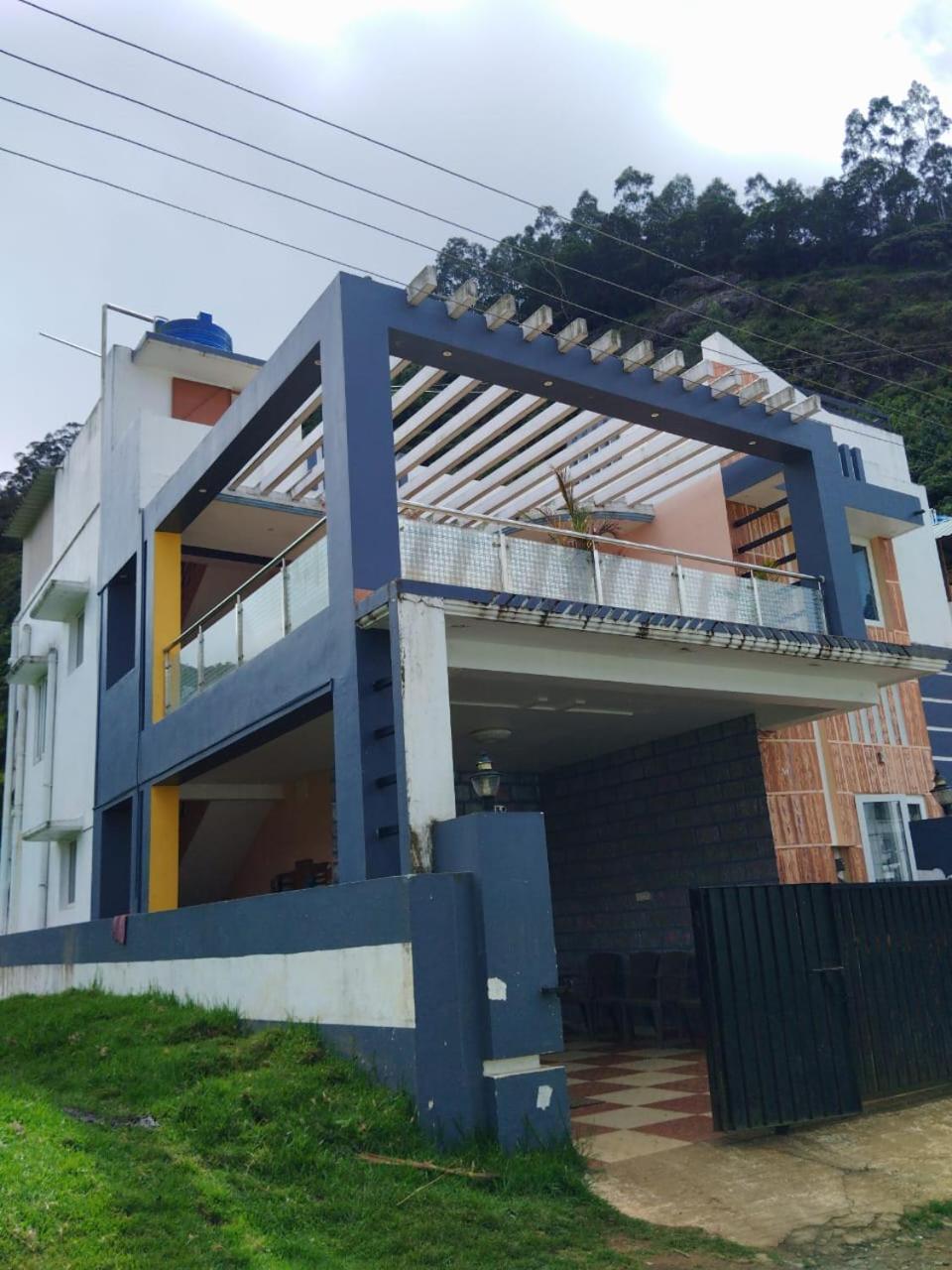 Mass villa