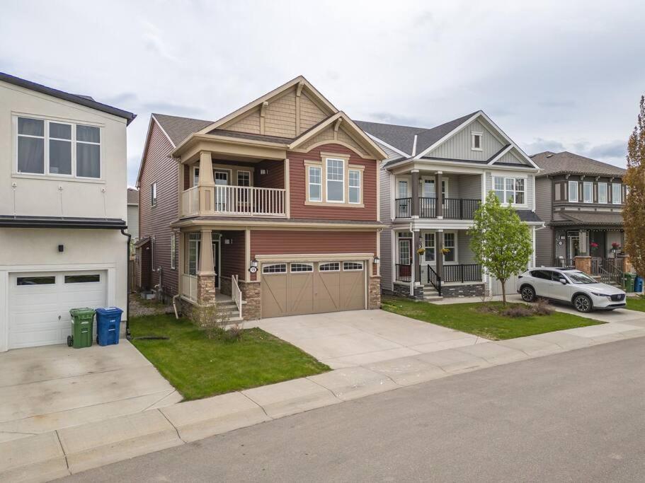 A beautiful home in Airdrie